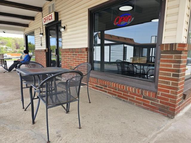 Motel 81 Dalton Экстерьер фото